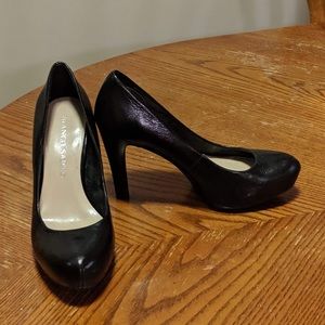 Franco Sarto Black Leather Pumps - barely worn